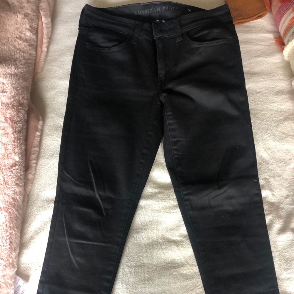 Black American Eagle pants